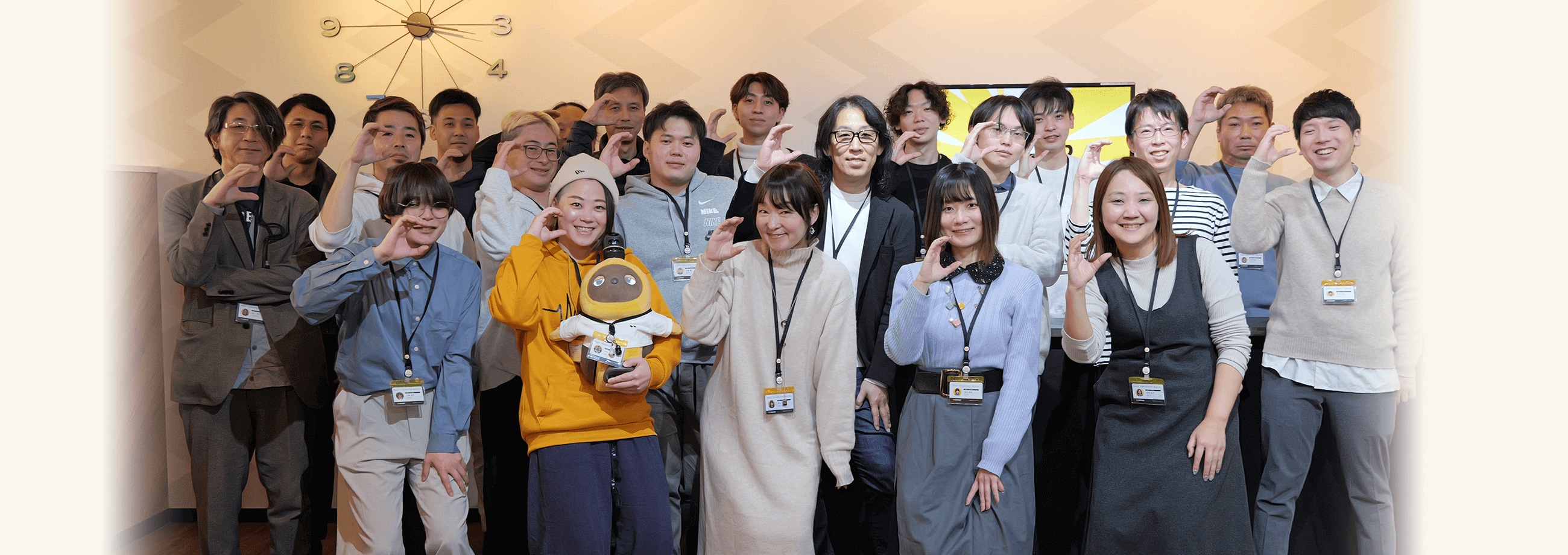 株式会社キャッチアップ 全員集合写真